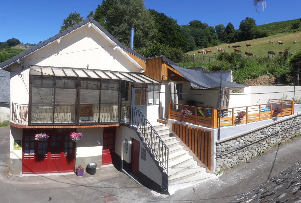 Les Planchettes Villa Orcival Eksteriør bilde